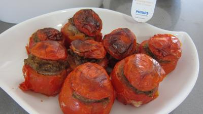 farcis : Plat de tomates farcies fait avec l'appareil Philips Airfryer