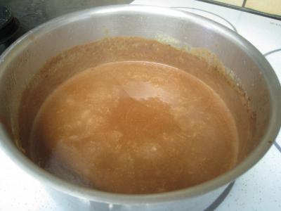 Cuisses de poulet et sa sauce au chocolat - 11.3