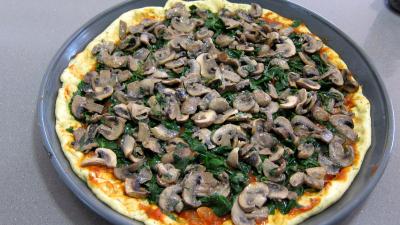 Pizza aux épinards et aux champignons - 8.3