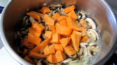 Fines herbes et légumes en velouté - 6.3