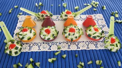 Amuse-bouche : Cuillères et tagines de concombre en amuse-bouche