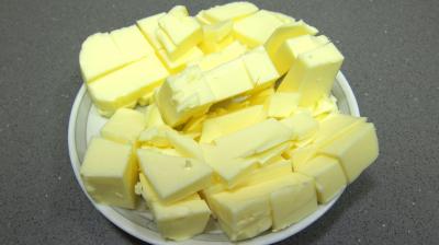 Crème glacée aux prunes jaunes - 1.2