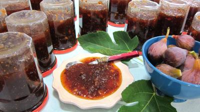 Recette Coupelle de confiture de figues aux mendiants