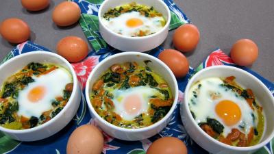 Cuisine diététique : Cassolettes d'épinards et oeufs à l'indienne