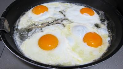 Oeufs au vin rouge et champignons - 9.2