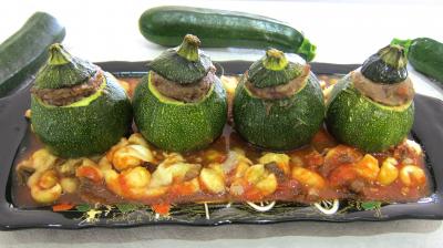plat complet : Plat de courgettes farcies