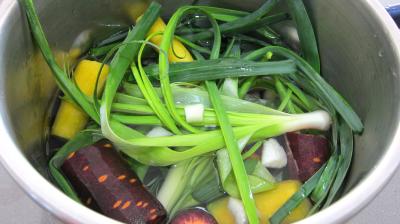 Bouillon de légumes à l'oignon rouge - 5.1