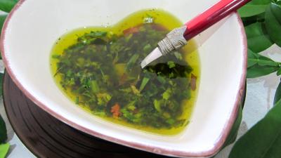 sauce pour crudités : Ramequin de vinaigrette au Banyuls