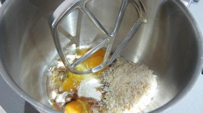 Cake aux abricots et aux myrtilles - 2.4