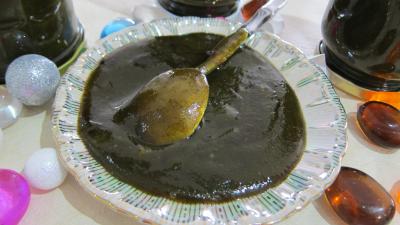 Confitures : Coupelle et bocaux de confiture d'oseille