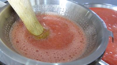 Sauce tomate aux champignons noirs (conserves) - 4.1