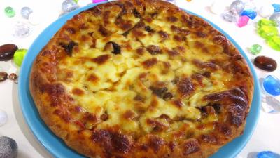 entrée à base de légumes : Assiette de pizza forestière