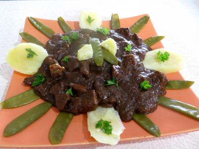 Viandes : Assiette de carbonnade flamande