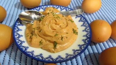Sauces : Ramequin de sauce marseillaise