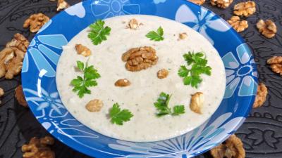 sauce pour oeuf : Ramequin de sauce skordalia