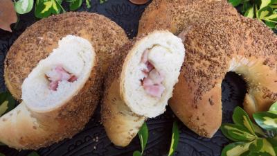 Recette élaborée : Pains croissants aux lardons et oignons