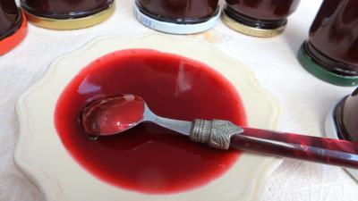 Desserts : Bocaux de coulis de mûres et de nashis