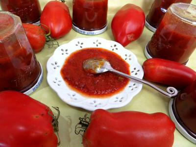 sauce pour oeuf : Coupelle de sauce bolognaise au céleri-branche