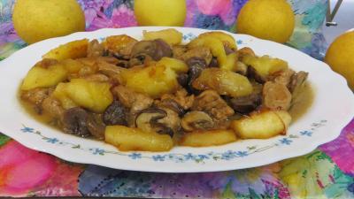 Viandes : Assiette de fricassée de volaille au cidre