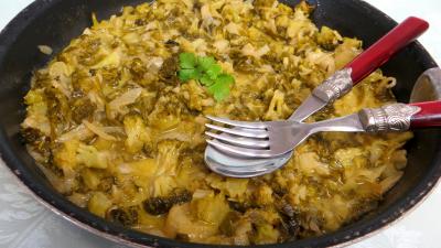 plat sucré salé : Sauteuse de brocolis et bettes façon romaine