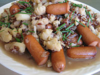 chou-fleur et riz aux saucisses