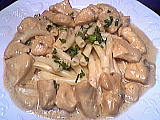 vinaigre balsamique : Assiette de dés de poulet au gorgonzola