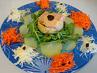 foie gras : Foie gras en salade chayotte et truffe