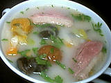 soupe de châtaignes et escargots