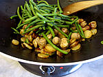 Navets et haricots verts au wok - 13.2