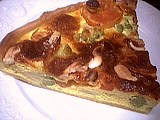Fromages : Part de tarte au chou romanesco