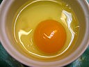 Oeufs au plat et aux oignons confits - 8.3