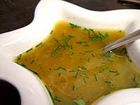 sauce vinaigrette au basilic