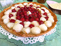 sucre : Tarte aux litchis et aux framboises