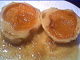 chapelure : Assiette de quenelles aux abricots