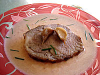 Recette Assiette de rôti de porc à l'ail