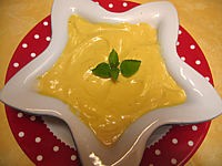 worcestershire : Ramequin de sauce mayonnaise cocktail