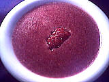 vin blanc : Bol de sauce aux framboises