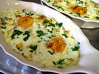 cassolette : Cassolettes d'oeufs cocotte au Saint-Agur