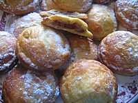 Recette bouchées feuilletées aux dattes et aux noix