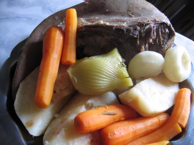 Recette Assiette de langue de boeuf en pot au feu