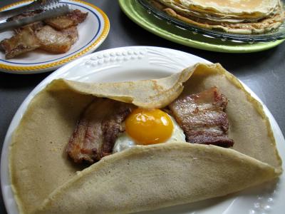 saindoux porc : Crêpes de blé noir au lard