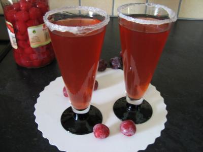 Recettes sans sel : Verres de cocktail au Bourbon et aux cerises