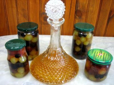 vanille liquide : Bocaux de raisins au vinaigre parfumé