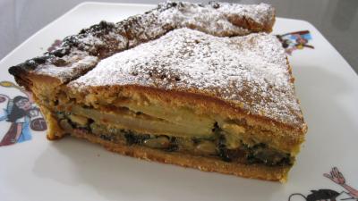 Dessert avec alcool : Part de tourte de blettes à la niçoise