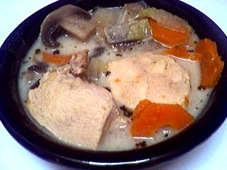 Pour débutants : Ramequin de blancs de poulet en blanquette