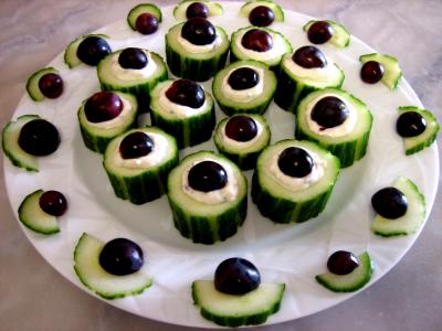 Bouchées au concombre et au roquefort - 7.1
