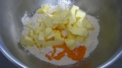 Pâte brisée à l'oeuf - 3.1