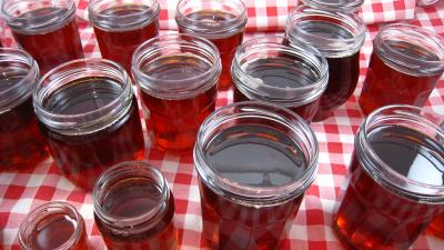 Les grands classiques : Pots de gelée de mirabelles