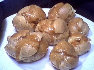 Pâte à choux garnie