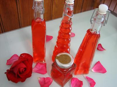 Image : recette Vinaigre de roses